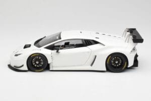 Lamborghini Huracan GT3 Blanc AUTOart 1:18 81527 Métal Moulé — image 4 sur 8