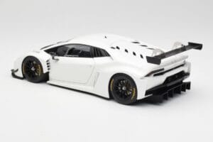 Lamborghini Huracan GT3 Blanc AUTOart 1:18 81527 Métal Moulé — image 7 sur 8