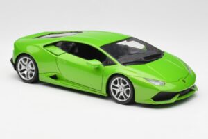 Lamborghini Huracan LP610-4 Vert Bburago 1:18 18-11038 Métal Moulé — image 6 sur 8