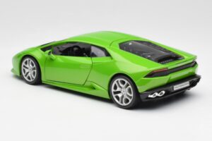 Lamborghini Huracan LP610-4 Vert Bburago 1:18 18-11038 Métal Moulé — image 7 sur 8