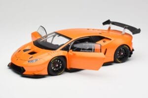 Lamborghini Huracan LP620-2 Super Trofeo Arancio Borealis Pearl Effect Orange AUTOart 1:18 81558 Métal Moulé — image 2 sur 8