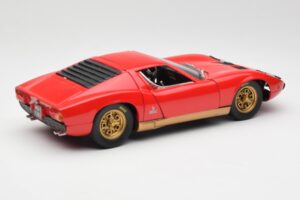 Lamborghini Miura Rouge Anson 1:18 30302 Métal Moulé — image 3 sur 8
