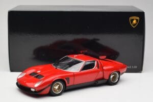 Lamborghini Miura SVR Rouge & Noir Kyosho 1:18 08319R Métal Moulé — image 8 sur 8