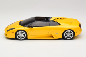 Lamborghini Murcielago Concept Metallic Yellow AUTOart 1:18 74561 Métal Moulé — image 4 sur 8