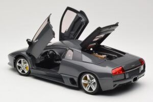 Lamborghini Murcielago LP640 Gris Norev 1:18 187949 Métal Moulé — image 5 sur 8