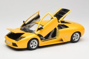 Lamborghini Murcielago LP640 Jaune Bburago 1:18 23124646-M1 Métal Moulé — image 2 sur 8