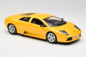 Lamborghini Murcielago LP640 Jaune Bburago 1:18 23124646-M1 Métal Moulé — image 6 sur 8