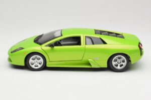 Lamborghini Murcielago Verde Ithaca Bburago 1:18 3341-M3 Métal Moulé — image 4 sur 8