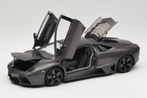 Lamborghini Reventon Matte Grey AUTOart 1:18 74591 Métal Moulé — image 2 sur 8