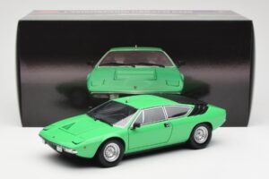 Lamborghini Urraco P250 Vert Clair Kyosho 1:18 08441G Métal Moulé — image 8 sur 8