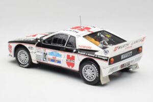 Lancia 037 #1 G. Cunico / E. Bartolich Targa Florio Winner 1983 Kyosho 1:18 08302H Métal Moulé — image 7 sur 8