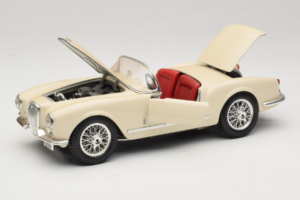 Lancia Aurelia B24 Spider Beige Bburago 1:18 3010-M2 Métal Moulé — image 2 sur 8