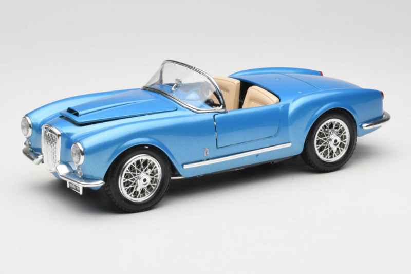 Lancia Aurelia B24 Spider Bleu Bburago 1:18 3010-M1 Métal Moulé