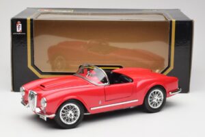 Lancia Aurelia B24 Spider Rouge Bburago 1:18 3010 Métal Moulé — image 8 sur 8
