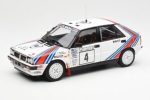 Lancia Delta HF 4WD #4 M. Alen / I. Kivimaki Martini Rally 1000 Lakes 1987 Kyosho 1:18 08960B Métal Moulé