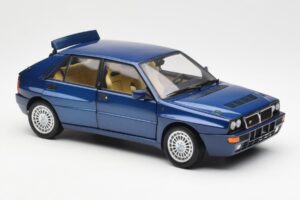 Lancia Delta HF Integrale Evo II Bleu Kyosho 1:18 08341BL Métal Moulé — image 6 sur 8