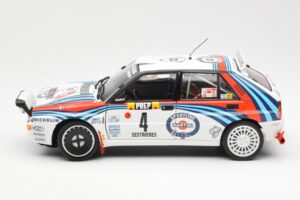 Lancia Delta HF Integrale Evo Martini #4 D. Auriol / B. Occelli Winner Rally Monte Carlo 1992 Kyosho 1:18 08348A Métal Moulé — image 4 sur 8