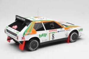 Lancia Delta S4 #8 D. Cerrato / G. Cerri Rally San Remo 1986 IXO 1:18 18RMC133 Métal Moulé — image 2 sur 6