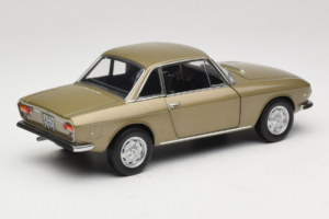 Lancia Fulvia Coupe Bronze Longchamps Norev 1:18 187985 Métal Moulé — image 3 sur 8
