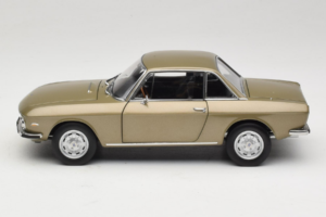 Lancia Fulvia Coupe Bronze Longchamps Norev 1:18 187985 Métal Moulé — image 4 sur 8