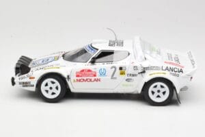Lancia Stratos HF #2 Jolly Club A. Fassina / M. Mannini Rally Sanremo 1979 Sun Star 1:18 4510 Métal Moulé — image 3 sur 6