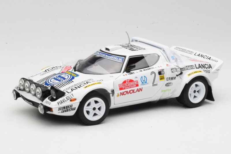 Lancia Stratos HF #2 Jolly Club A. Fassina / M. Mannini Rally Sanremo 1979 Sun Star 1:18 4510 Métal Moulé