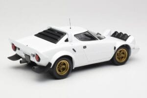 Lancia Stratos HF Stradale Blanc Minichamps 1:18 155741700 Métal Moulé — image 2 sur 6