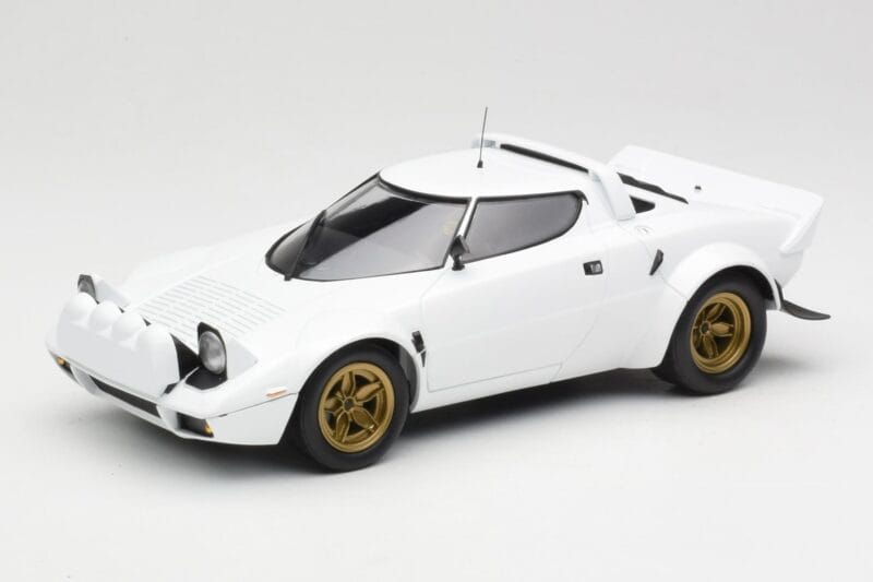 Lancia Stratos HF Stradale Blanc Minichamps 1:18 155741700 Métal Moulé