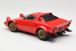 Lancia Stratos Rouge Minichamps 1:18 155741701 Métal Moulé — image 5 sur 6