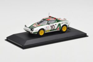 Lancia Stratos #10 Team Alitalia S. Munari / S. Maiga Rally Monte Carlo 1976 Minichamps 1:43 430761210 Métal Moulé — image 2 sur 4