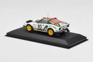 Lancia Stratos #10 Team Alitalia S. Munari / S. Maiga Rally Monte Carlo 1976 Minichamps 1:43 430761210 Métal Moulé — image 3 sur 4