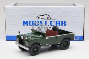 Land Rover 88 Series 1 Open Top Vert Foncé MCG 1:18 MCG18367 Métal Moulé — image 6 sur 6