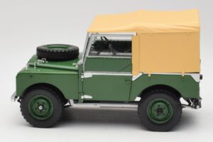 Land Rover 88 Series I Bronze Green Minichamps 1:18 150168906 Métal Moulé — image 4 sur 8