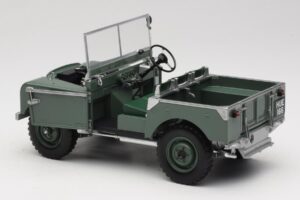 Land Rover 88 Series I Vert Minichamps 1:18 150168900 Métal Moulé — image 5 sur 8