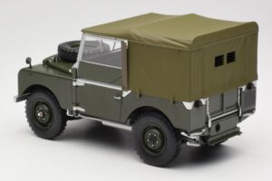 Land Rover 88 Series I Matt Green Minichamps 1:18 150168909 Métal Moulé — image 7 sur 8