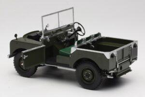 Land Rover 88 Series I Matt Green Minichamps 1:18 150168909 Métal Moulé — image 5 sur 8