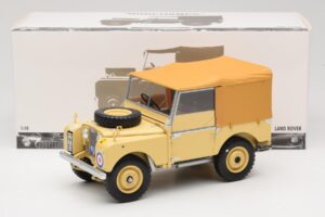 Land Rover 88 Series I RAF Beige Minichamps 1:18 150168911 Métal Moulé — image 8 sur 8