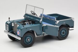 Land Rover 88 Series I Bleu Clair Minichamps 1:18 150168907 Métal Moulé — image 2 sur 8