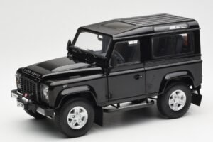 Land Rover Defender 90 Santorini Noir Métallisé Kyosho 1:18 08901BK Métal Moulé