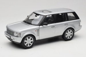Land Rover Range Rover L322 Argent Welly 1:18 12536W Métal Moulé
