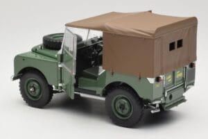 Land Rover Series 1 88 Vert Minichamps 1:18 150168912 Métal Moulé — image 5 sur 8