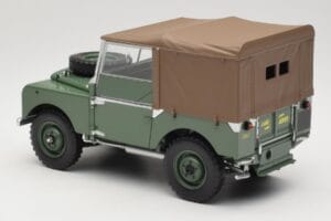 Land Rover Series 1 88 Vert Minichamps 1:18 150168912 Métal Moulé — image 7 sur 8