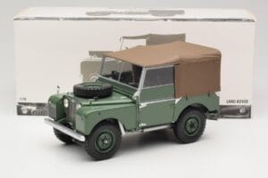 Land Rover Series 1 88 Vert Minichamps 1:18 150168912 Métal Moulé — image 8 sur 8
