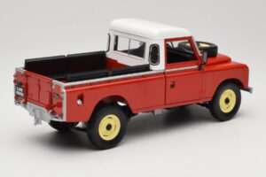 Land Rover Series I 109 Pickup Rouge Eagle Collectibles 1:18 440500 Métal Moulé — image 3 sur 8