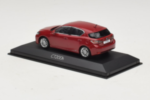 Lexus CT200h Rouge Minichamps 1:43 LEXUS002 Métal Moulé — image 3 sur 4
