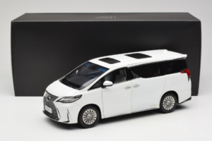Lexus LM300h White Pearl Kyosho 1:18 08963WP Métal Moulé — image 8 sur 8