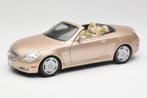 Lexus SC430 Beige Maisto 1:18 31629 Métal Moulé