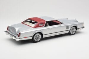 Lincoln Continental Mark V Coupe Argent BoS Models 1:18 BOS084 Résine — image 2 sur 6