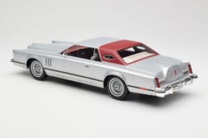 Lincoln Continental Mark V Coupe Argent BoS Models 1:18 BOS084 Résine — image 5 sur 6