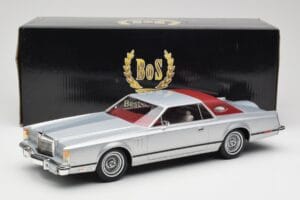 Lincoln Continental Mark V Coupe Argent BoS Models 1:18 BOS084 Résine — image 6 sur 6